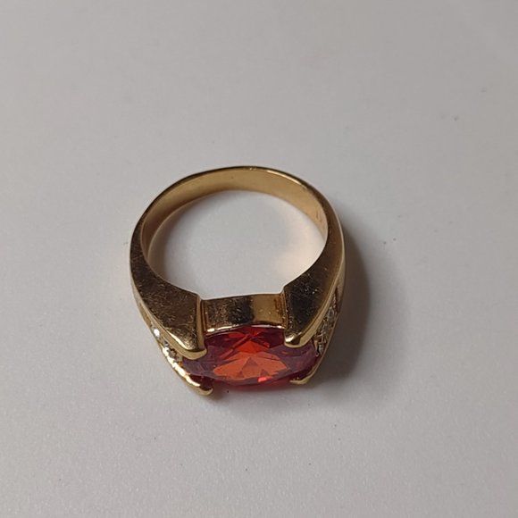 Gold Tone And Red Stone Ring Size 10.25 - Picture 7 of 9
